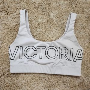 Victoria's Secret Sports Bra XS off white color